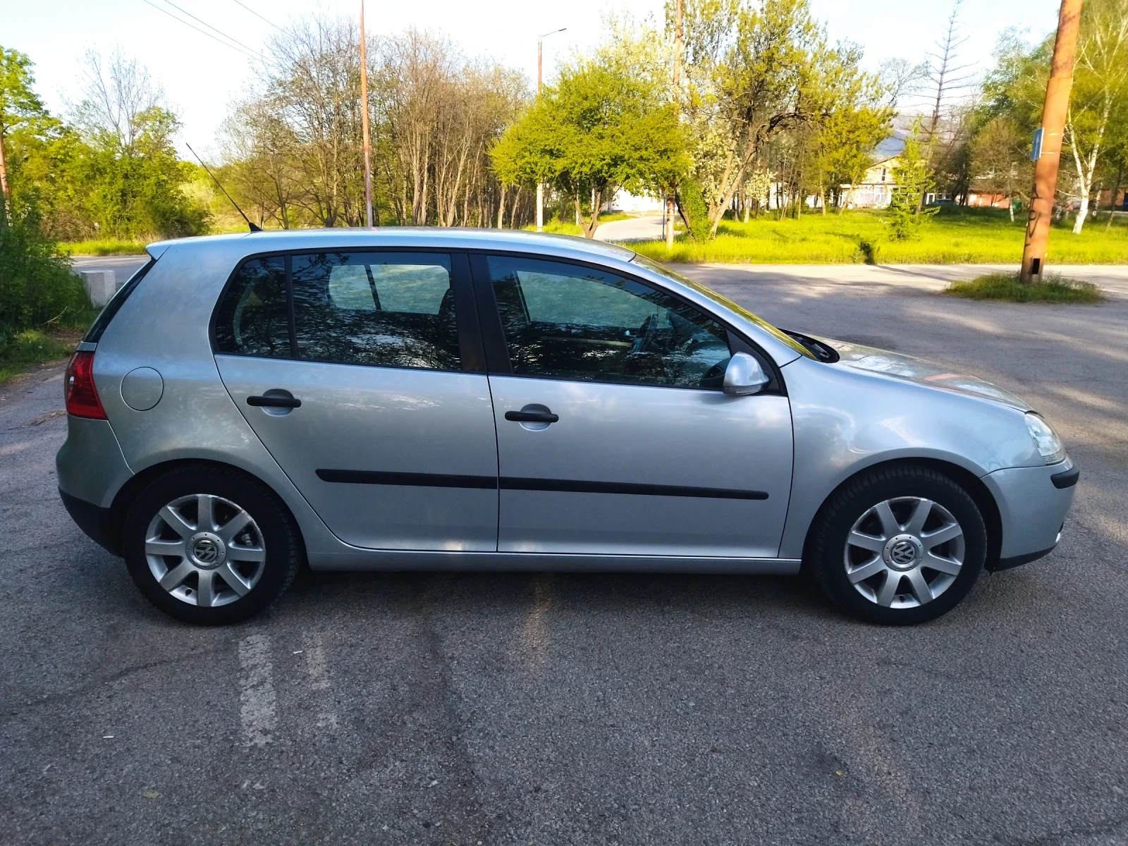 VW Golf 1.9 tdi /105/BLS, снимка 6 - Автомобили и джипове - 56139466