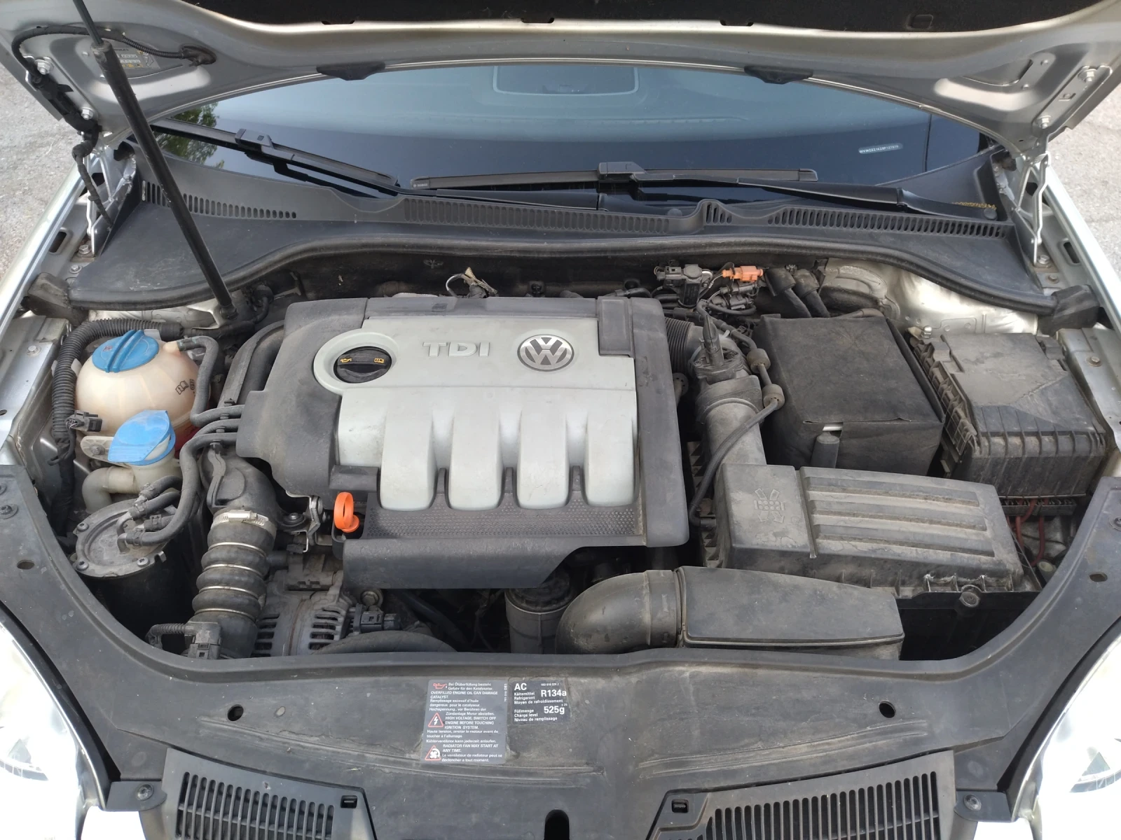 VW Golf 1.9 tdi /105/BLS, снимка 12 - Автомобили и джипове - 56139466