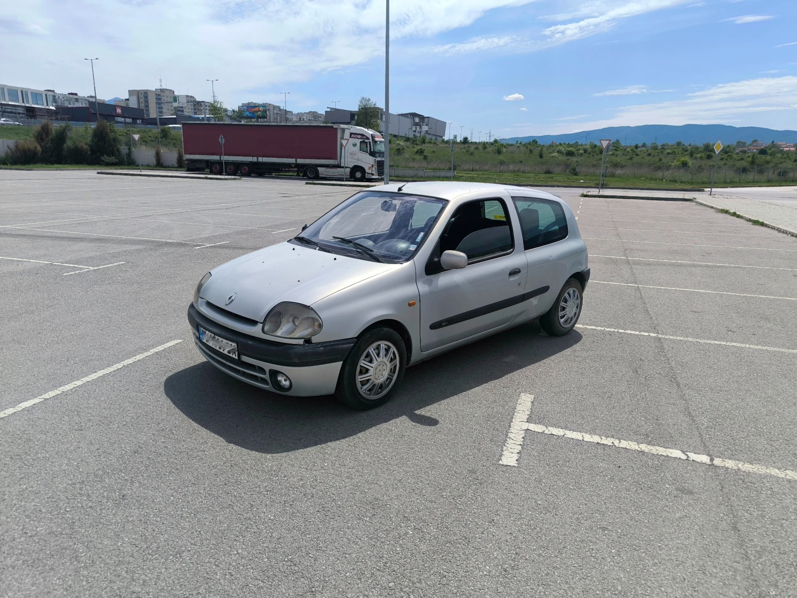 Renault Clio 1.6 107 к.с.