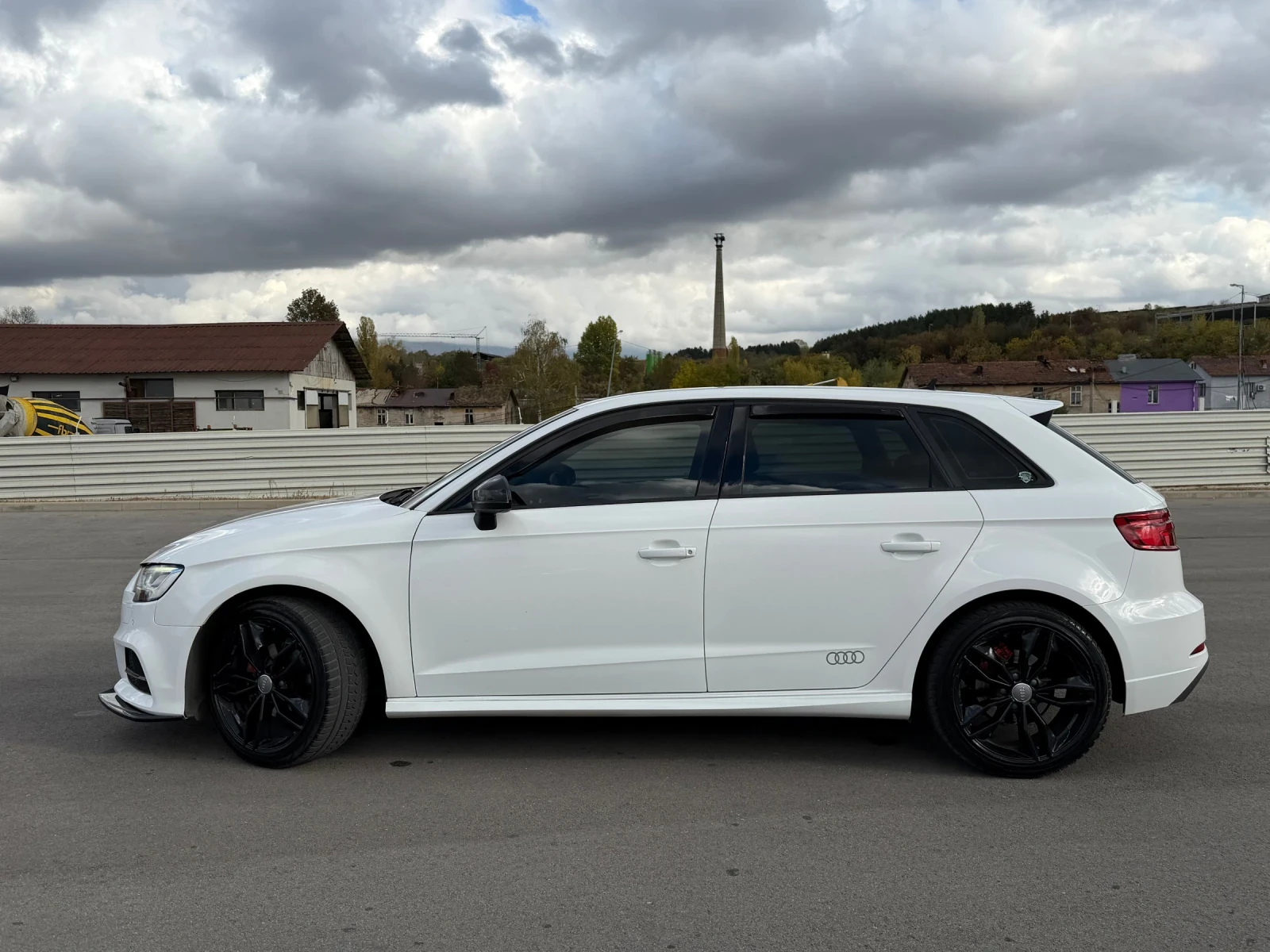 Audi A3 Audi A3 1.5 G-tron| MATRIX| KEYLESS| ACC| LANE ASS, снимка 2 - Автомобили и джипове - 56617567