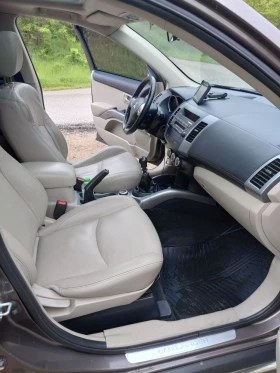 Mitsubishi Outlander, снимка 7