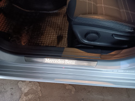 Mercedes-Benz CLA 220, снимка 10 - Автомобили и джипове - 45493655