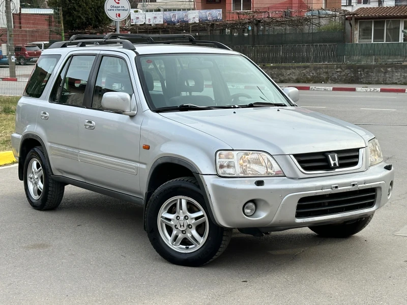 Honda Cr-v 2.0 4x4 БЕЗ РЪЖДА!, снимка 2 - Автомобили и джипове - 51970202