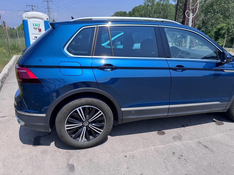 VW Tiguan Elegance - лизинг, гаражна, готова за зимата, снимка 4 - Автомобили и джипове - 52473368