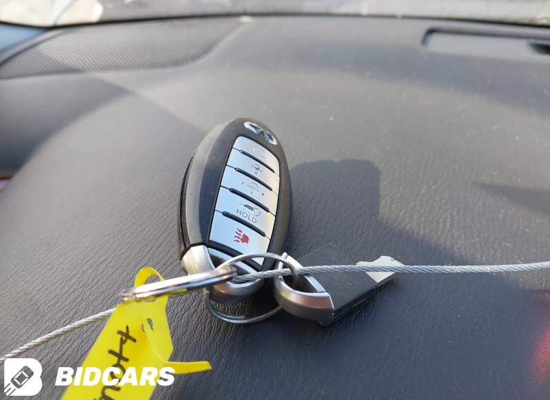 Infiniti QX80 ADW* ПОДГРЕВ* ОБДУХВАНЕ* ШИБИДАХ* ТВ* , снимка 14 - Автомобили и джипове - 52839458