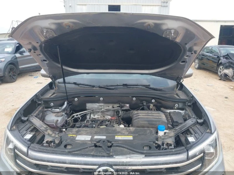 VW Atlas 2l Volkswagen 2.0T Se W/Technology, снимка 10 - Автомобили и джипове - 53477338