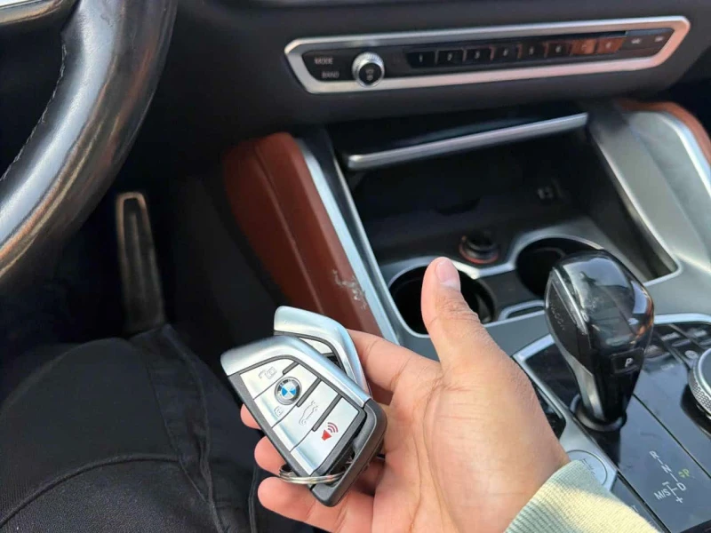 BMW X6 МPckg | Laser | xDrive40i  CARFAX, снимка 10 - Автомобили и джипове - 53561849