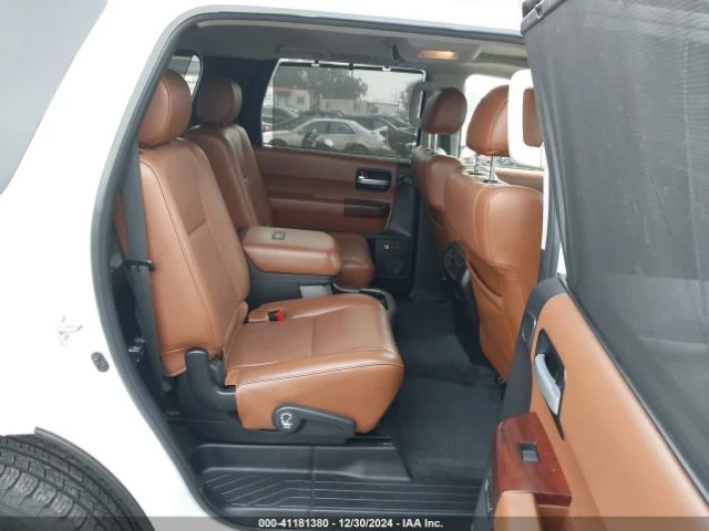 Toyota Sequoia, снимка 12 - Автомобили и джипове - 48757430