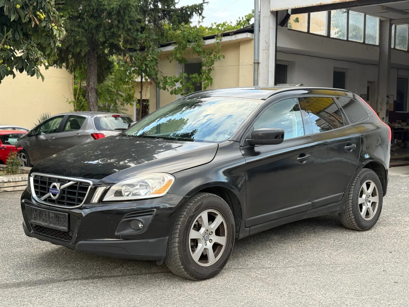 Volvo XC60 2.4D D5 - изображение 3
