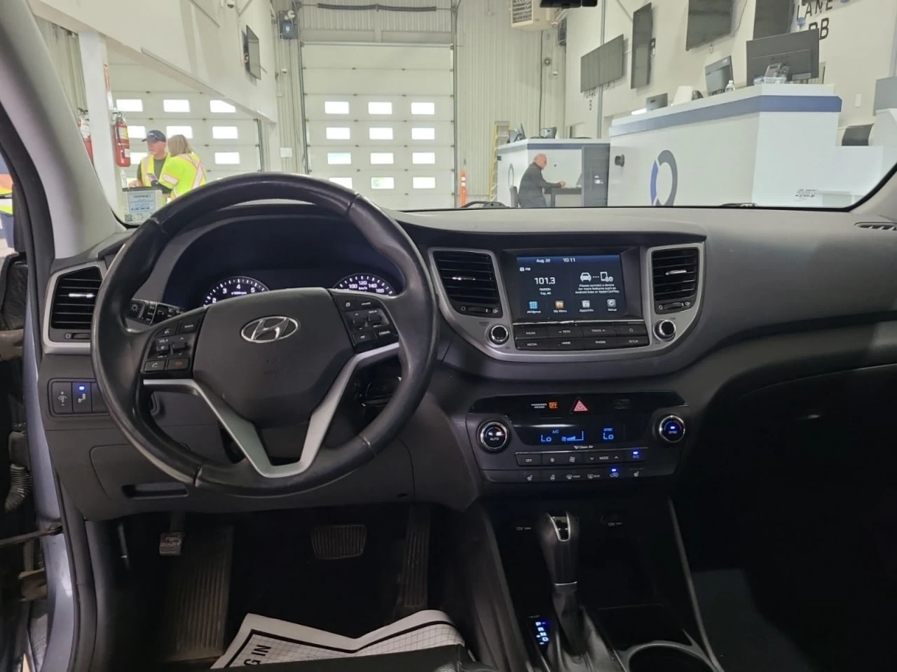 Hyundai Tucson SE AWD * CARFAX * АвтоКредит * Цена до България*  - изображение 8