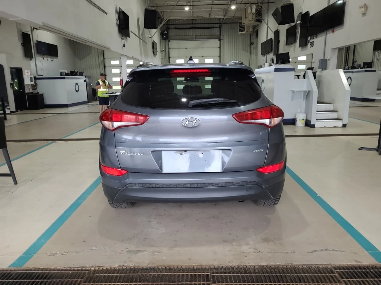 Hyundai Tucson SE AWD * CARFAX * АвтоКредит * Цена до България*  - изображение 5