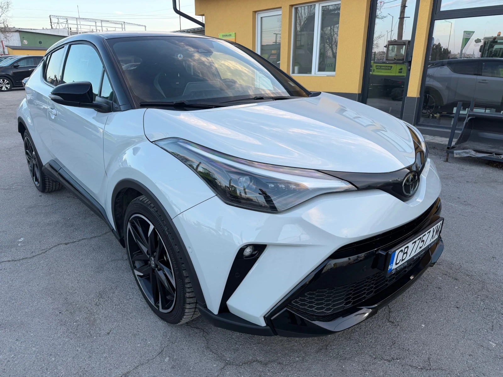 Toyota C-HR GR- SPORT - изображение 3