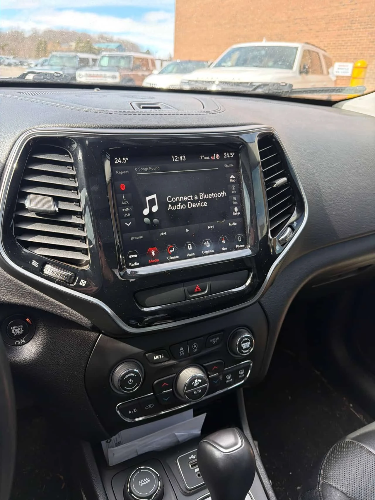 Jeep Cherokee * Limited * CARFAX * ��� ������������ ������ | Mobile.bg � ����������� 9