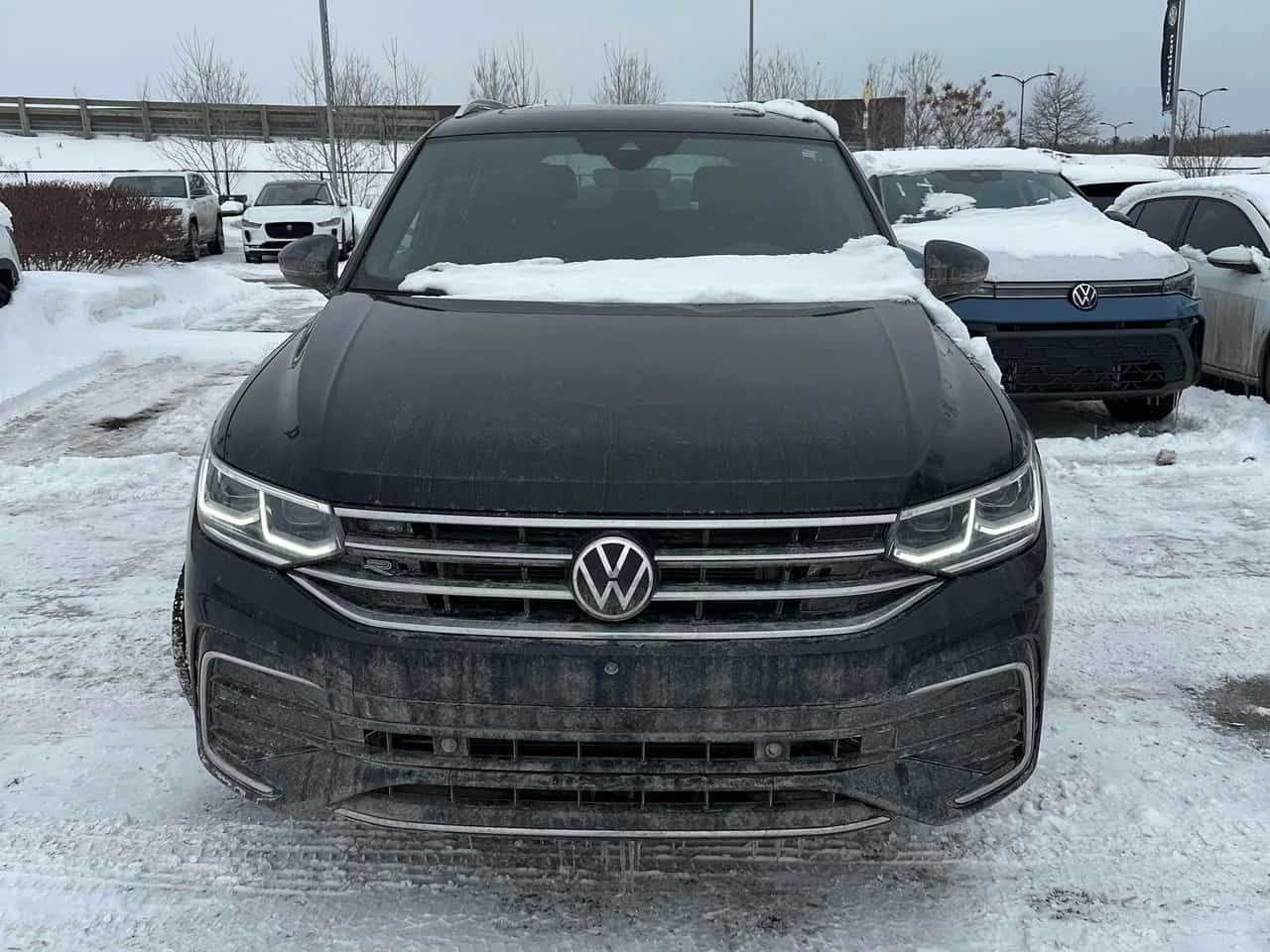 VW Tiguan * Highline R Line * ДИГИТАЛНО ТАБЛО* ОБДУХВАНЕ* ПА - изображение 6