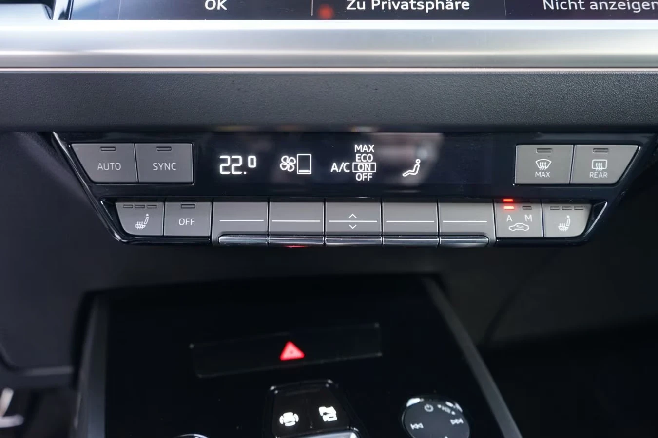 Audi Q4 45e-TRON/265HP/QUATTRO/BASIS/MATRIX/CAM/LED/913g, снимка 11 - Автомобили и джипове - 53815346