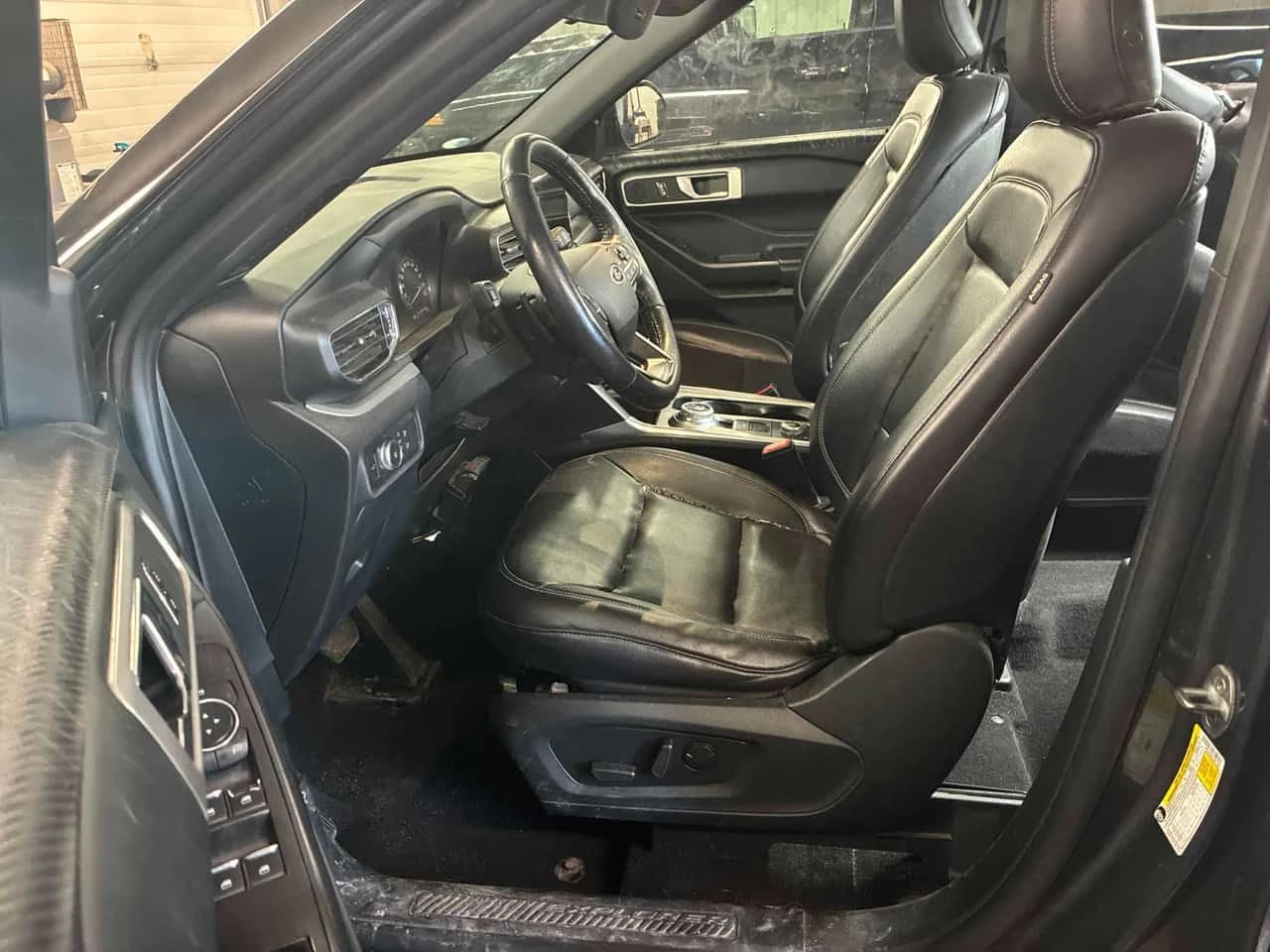 Ford Explorer * XLT * ОТ ПРЕДСТАВИТЕЛСТВО* ПАНОРАМА, снимка 8 - Автомобили и джипове - 53886148