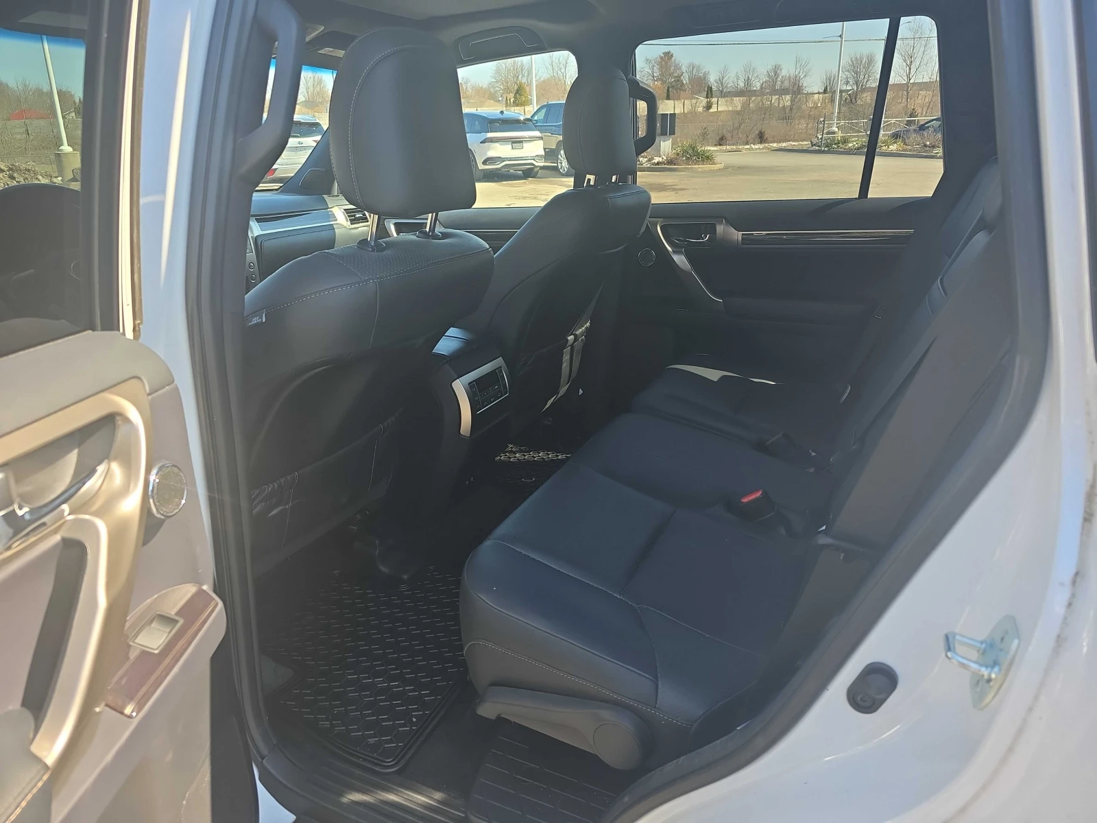 Lexus GX 460 7 МЕСТА * СЕРВИЗНА ИСТОРИЯ * CARAFX * , снимка 8 - Автомобили и джипове - 54141012