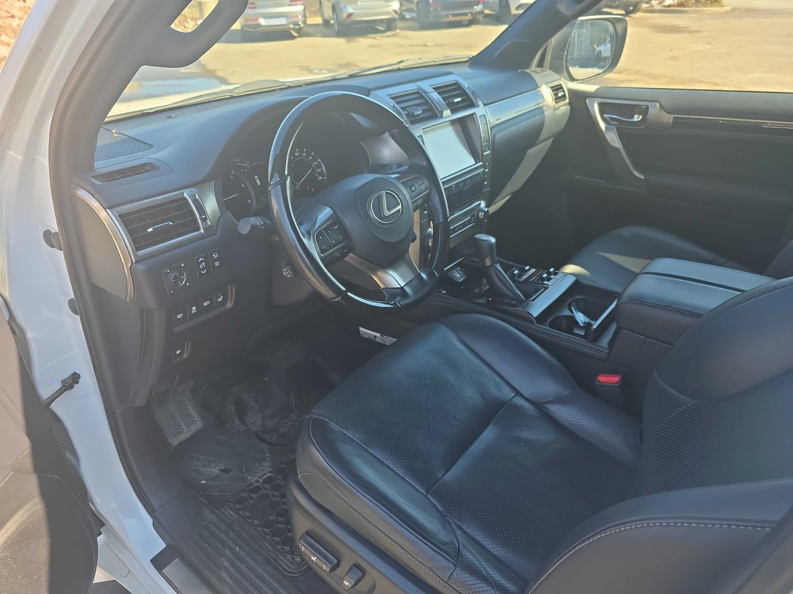 Lexus GX 460 7 МЕСТА * СЕРВИЗНА ИСТОРИЯ * CARAFX * , снимка 5 - Автомобили и джипове - 54141012