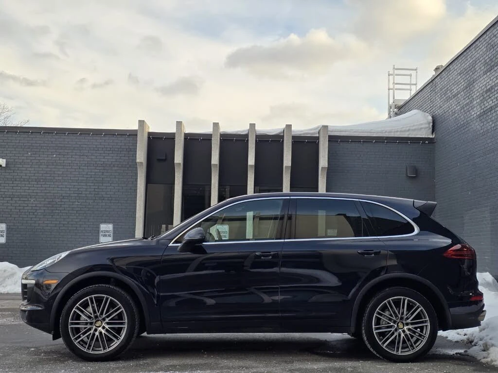 Porsche Cayenne S* AWD* ОБДУХВАНЕ* BOSE* КАМЕРИ* ПАНО* , снимка 8 - Автомобили и джипове - 54416913