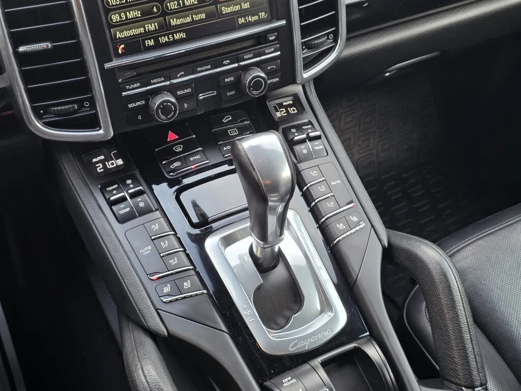 Porsche Cayenne S* AWD* ОБДУХВАНЕ* BOSE* КАМЕРИ* ПАНО* , снимка 15 - Автомобили и джипове - 54416913