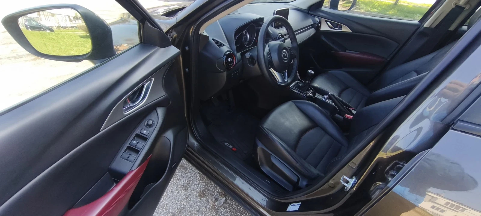 Mazda CX-3 1.5 Diesel, 6 скорости, 2016 год. , снимка 12 - Автомобили и джипове - 54482743