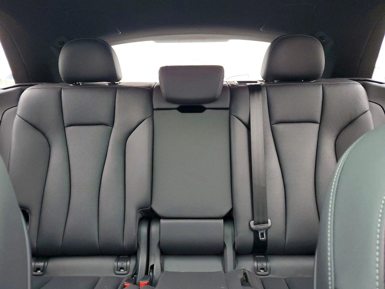 Audi Q8 3.0l Premium Plus S-Line, снимка 10 - Автомобили и джипове - 54705111