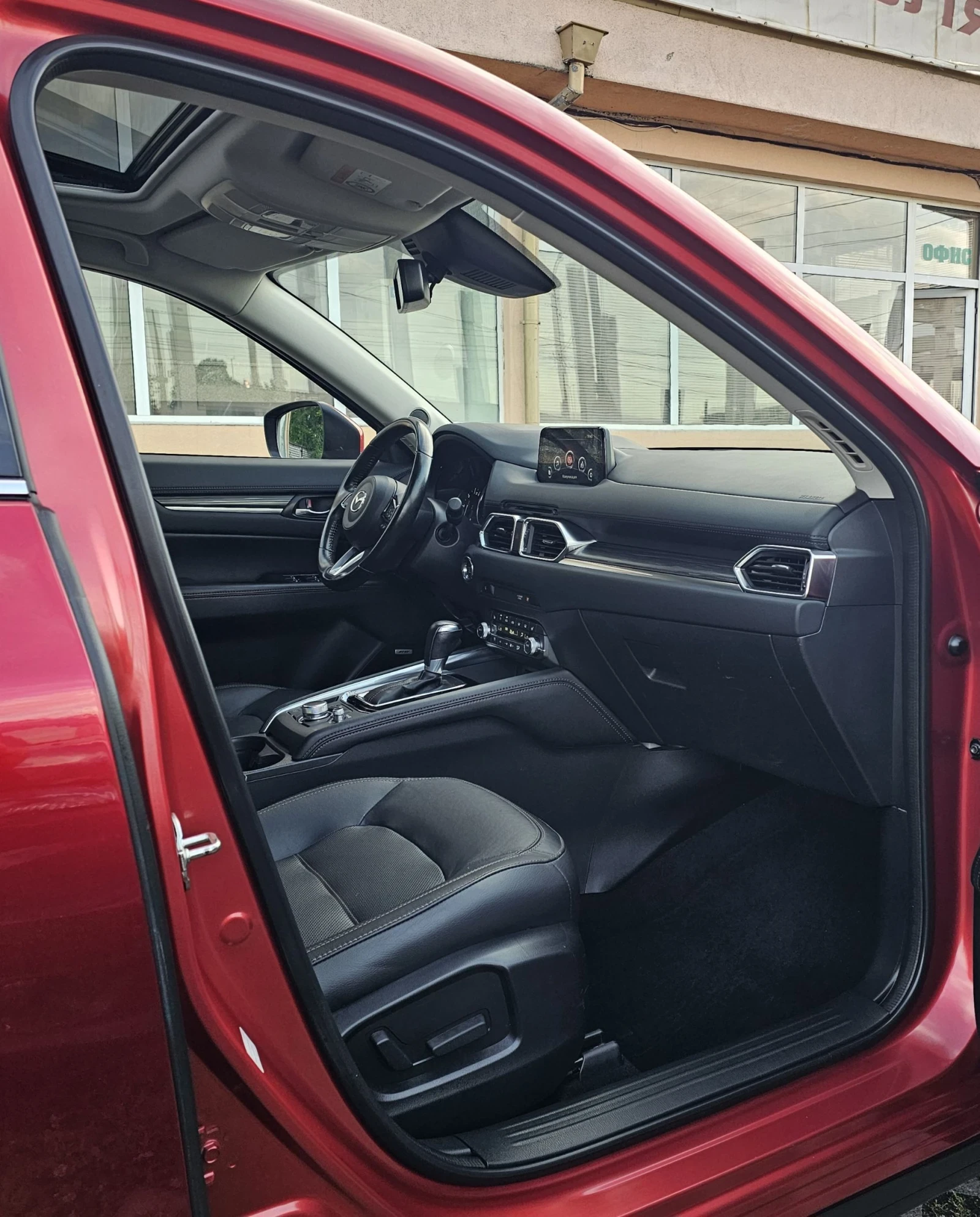 Mazda CX-5 2.2 AWD Sports Line Facelift HUD CarPlay BOSE, снимка 8 - Автомобили и джипове - 54769892