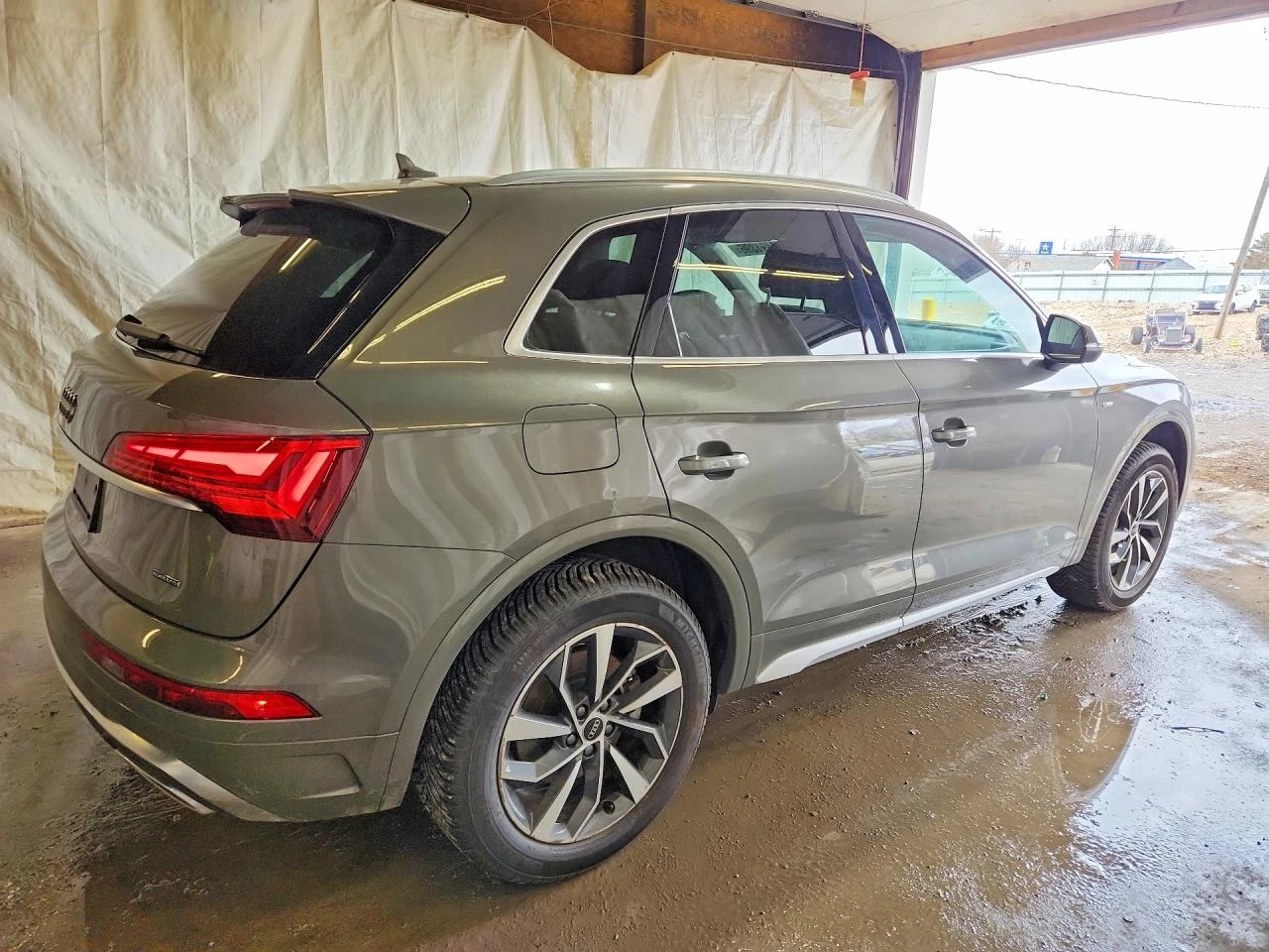 Audi Q5 2.0l Premium Plus 45, снимка 3 - Автомобили и джипове - 54881656