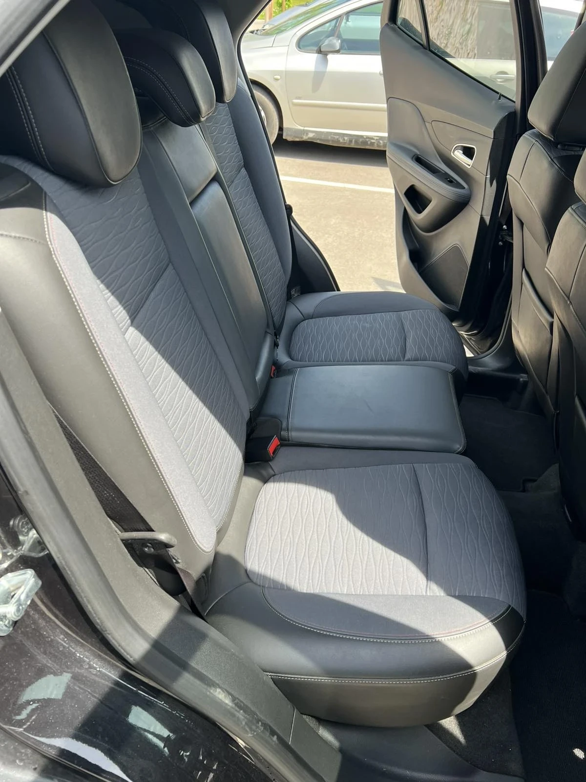 Opel Mokka, снимка 5 - Автомобили и джипове - 55006734