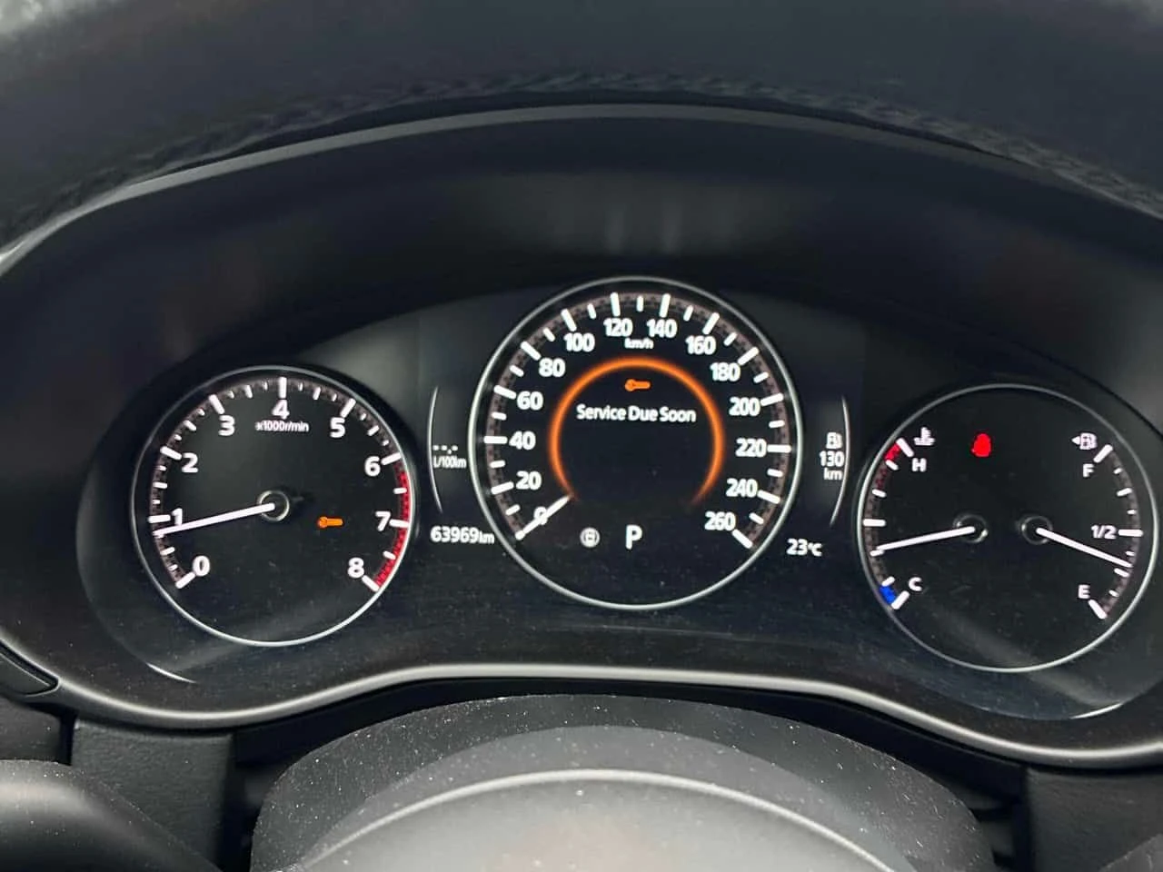 Mazda CX-50 HUD| 360| ПОДГРЕВИ| ПАНОРАМА| 2 КЛЮЧА , снимка 8 - Автомобили и джипове - 55396004
