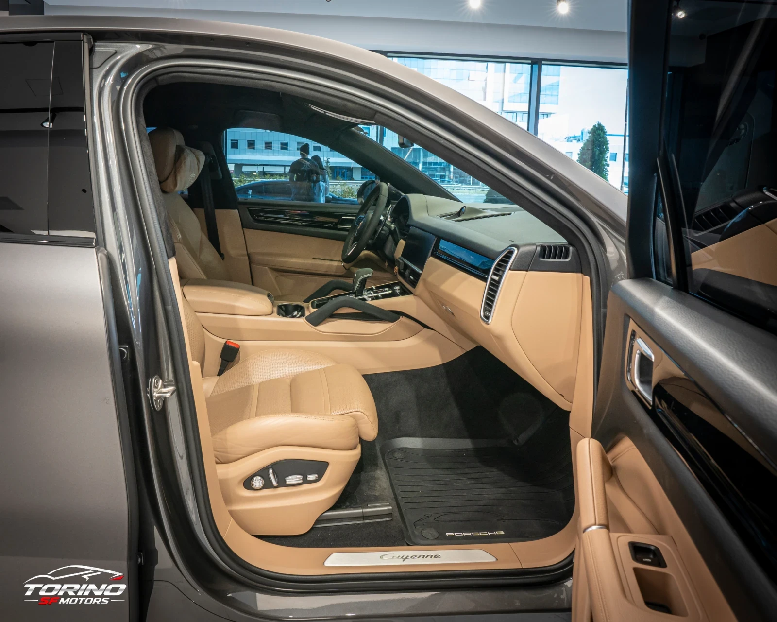 Porsche Cayenne SPECIAL PROJECT* COUPE* BOSE* PANO* 360CAM* FULMAX, снимка 10 - Автомобили и джипове - 56168383