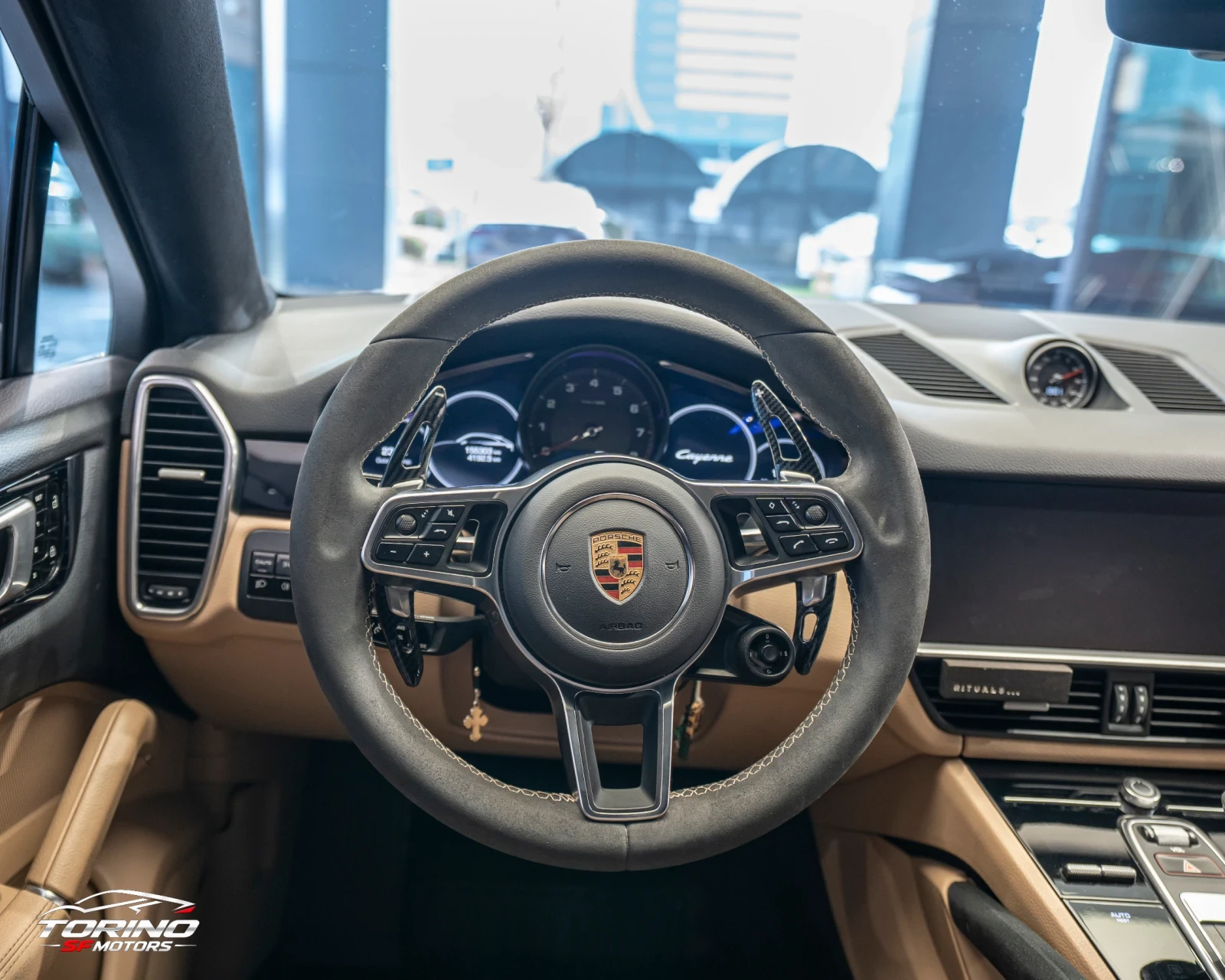 Porsche Cayenne SPECIAL PROJECT* COUPE* BOSE* PANO* 360CAM* FULMAX, снимка 14 - Автомобили и джипове - 56168383