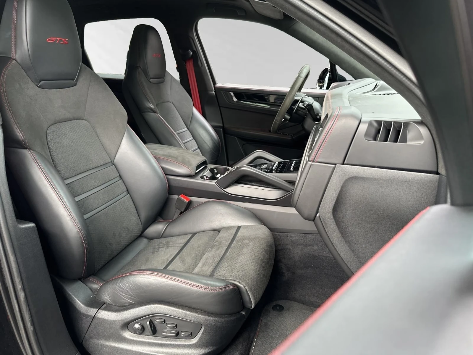 Porsche Cayenne GTS/4WD/PDCC/REAR AXLE/LUFT/PANO/HUD/BOSE/ | Mobile.bg � ����������� 12