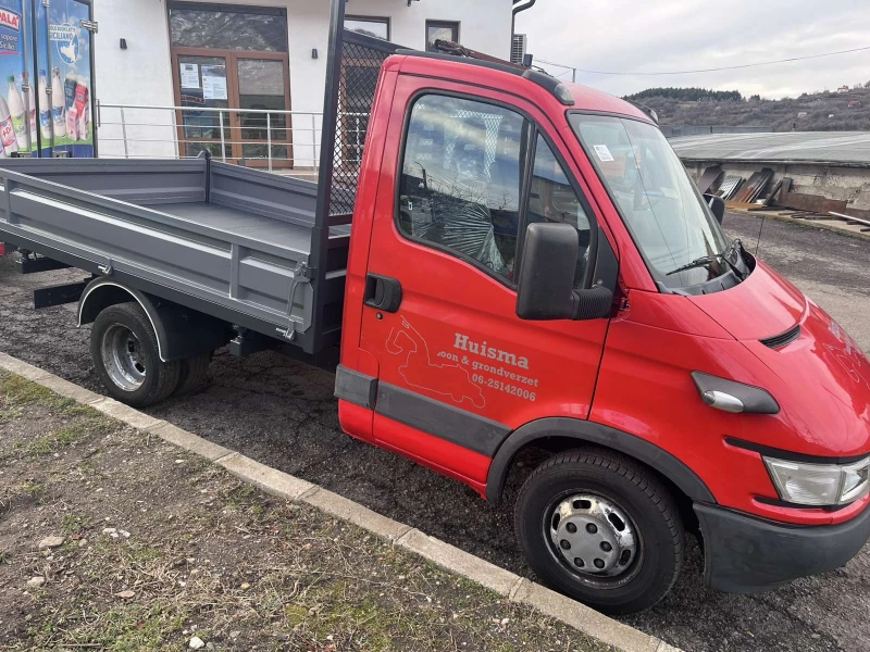 Iveco Daily 35C17 - 3.0D - Б категория, снимка 3 - Бусове и автобуси - 53539741