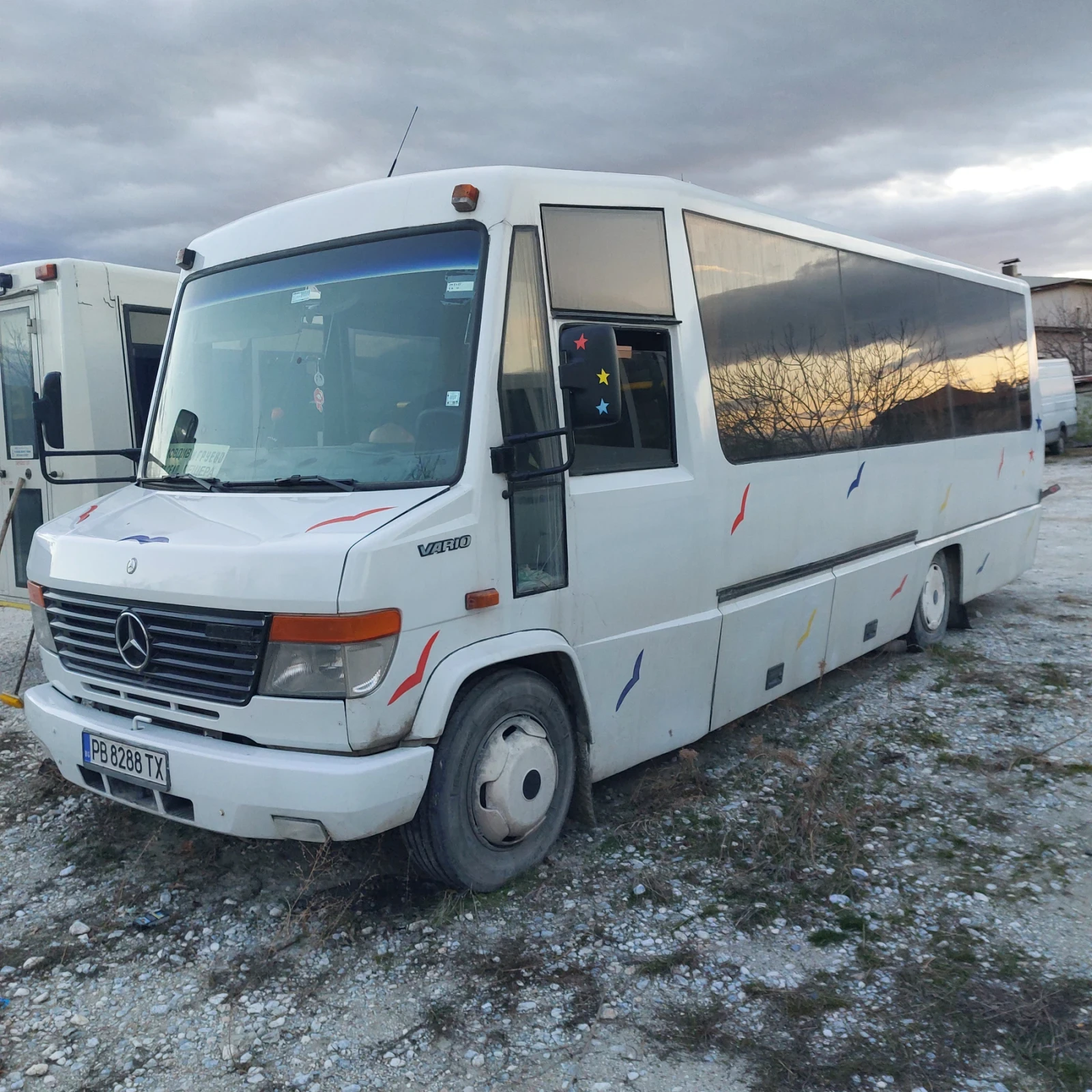 Mercedes-Benz 815  - изображение 9