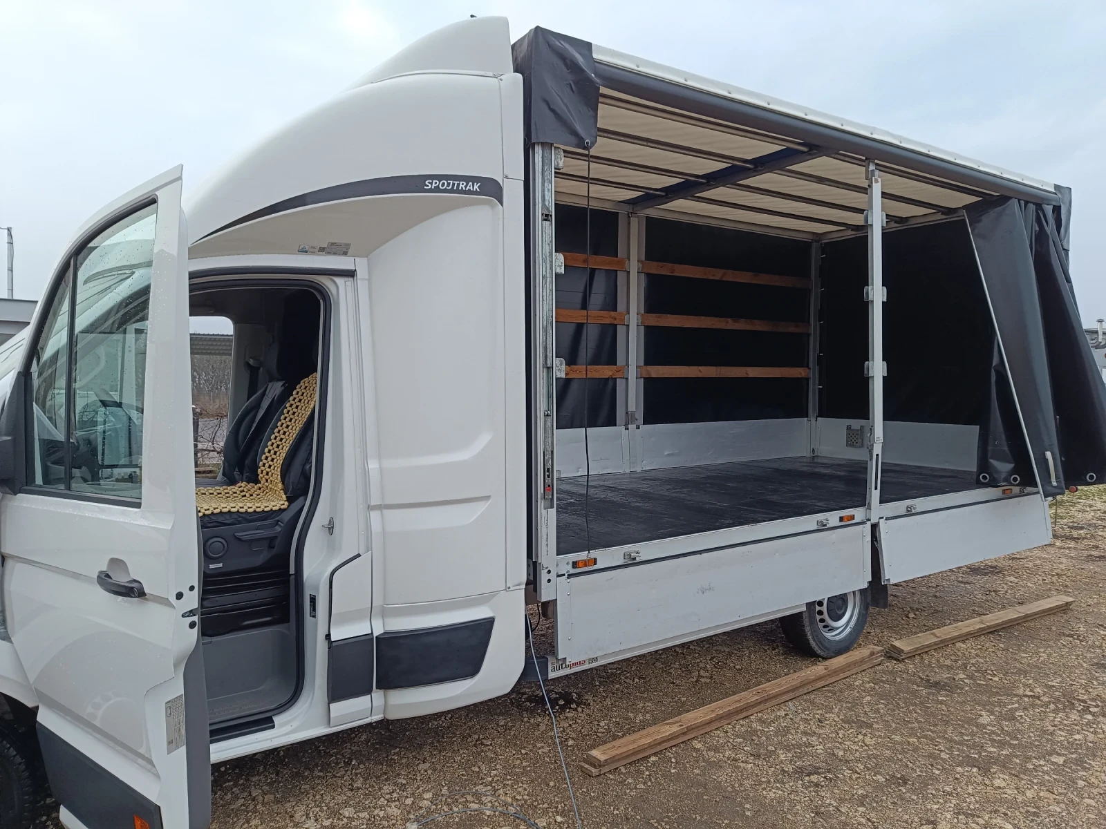 VW Crafter Crafter, снимка 3 - Бусове и автобуси - 55133909