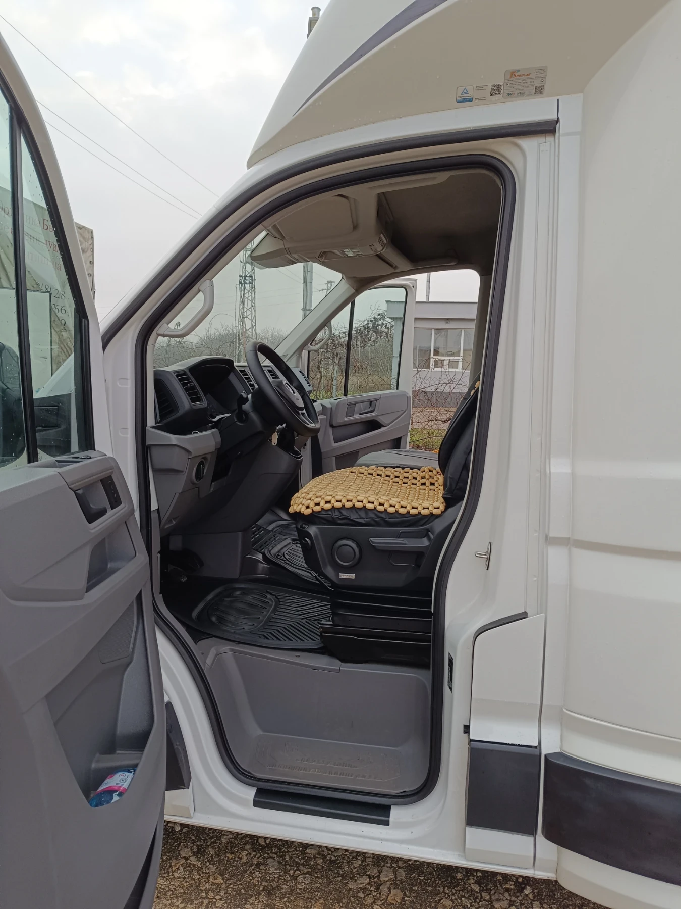 VW Crafter Crafter, снимка 4 - Бусове и автобуси - 55133909