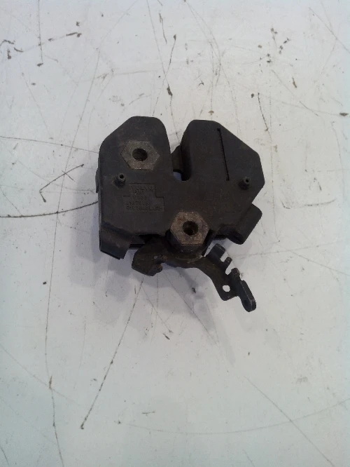 Ключалка заден капак за Волво S80