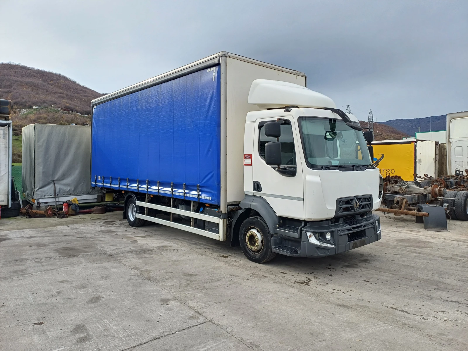     6,6  | Mobile.bg   4