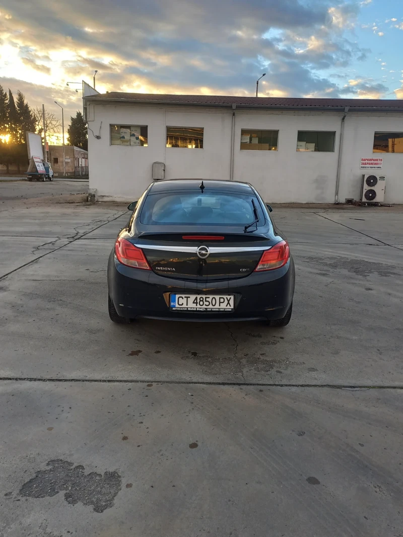 Opel Insignia, снимка 5 - Автомобили и джипове - 47457688