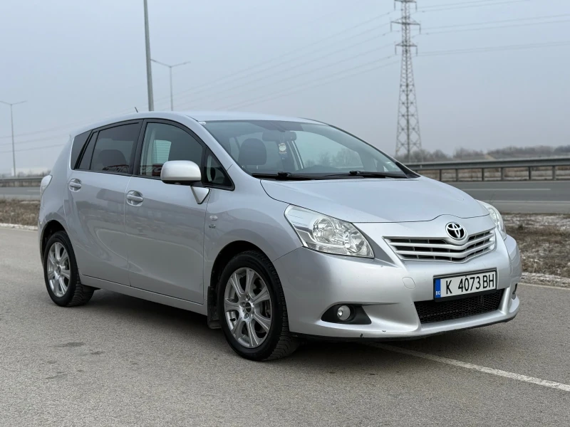 Toyota Verso АВТОМАТИК, снимка 6 - Автомобили и джипове - 49620812