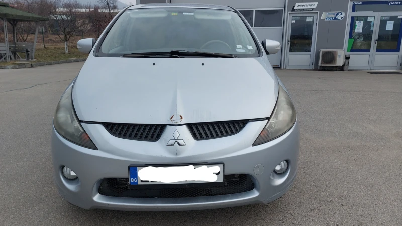 Mitsubishi Grandis 2.4I ШВЕЙЦАРИЯ, снимка 6 - Автомобили и джипове - 49470048