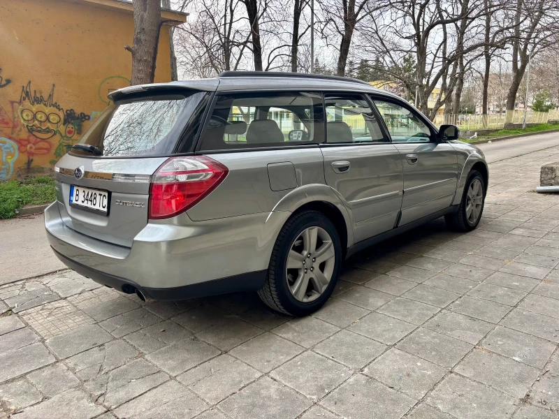 Subaru Outback, снимка 3 - Автомобили и джипове - 49508237