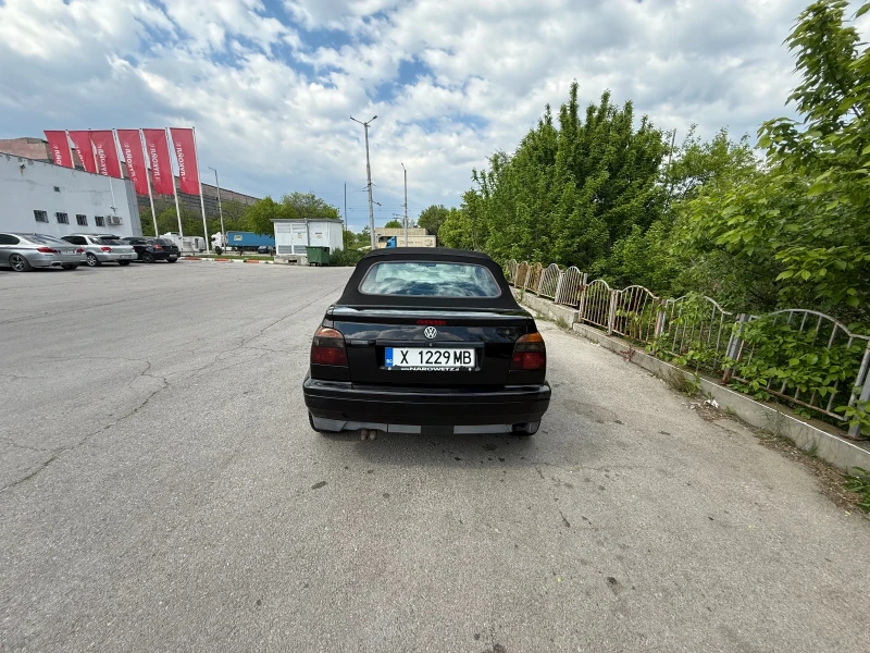 VW Golf Golf 3 cabriolet hight line, снимка 4 - Автомобили и джипове - 52910392