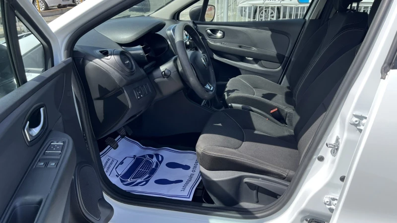 Renault Clio 1.2, снимка 6 - Автомобили и джипове - 51506187