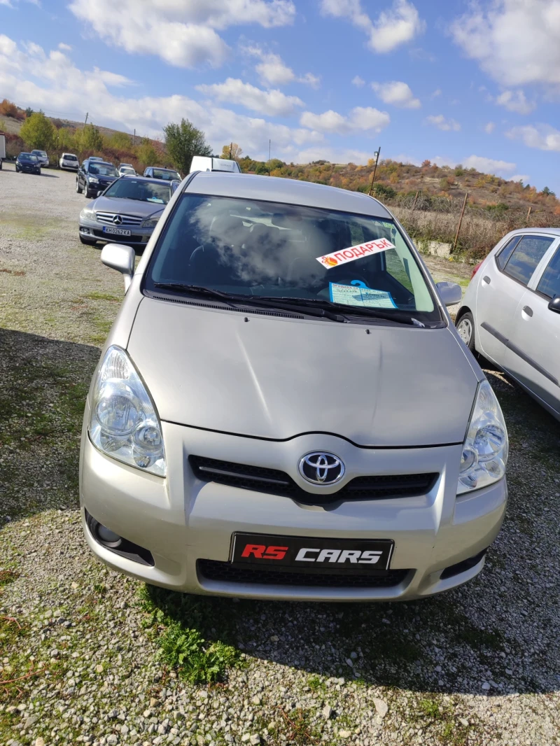 Toyota Corolla verso, снимка 2 - Автомобили и джипове - 52263258