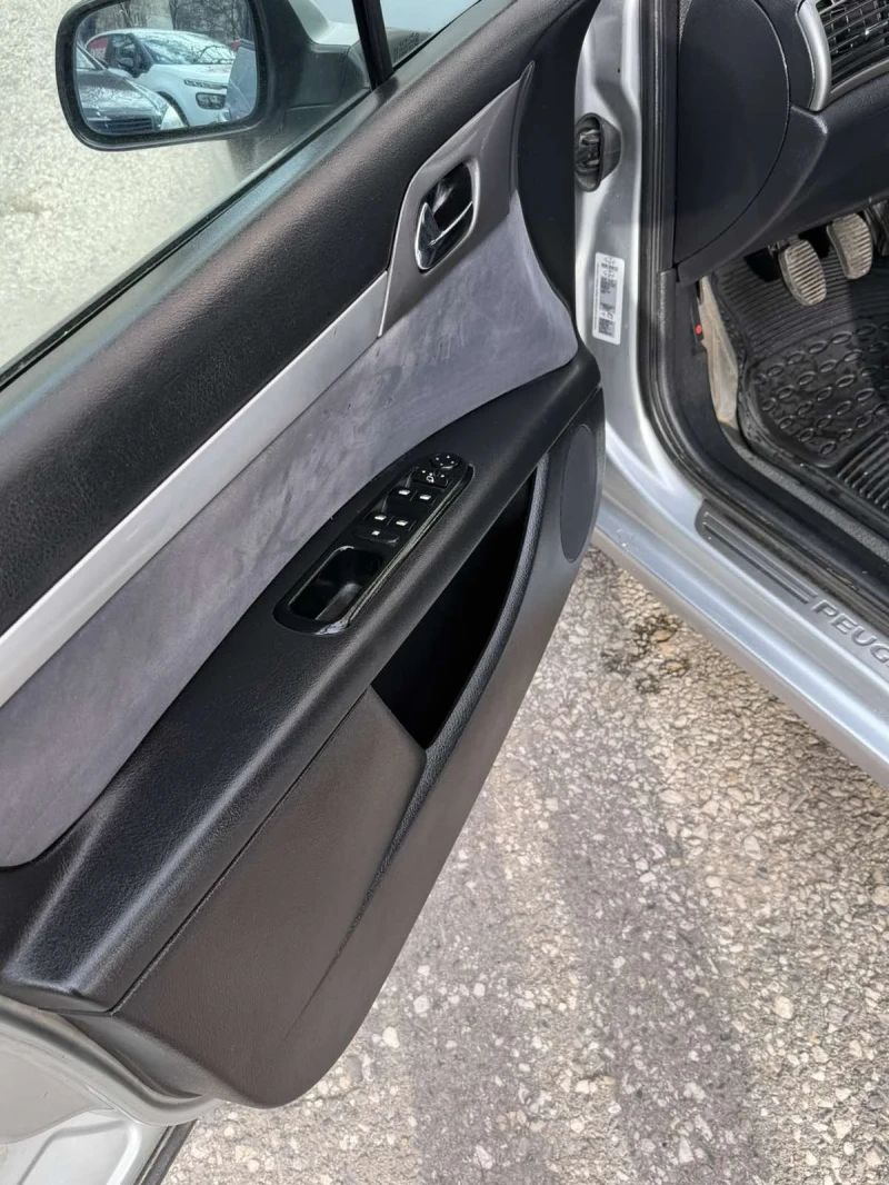Peugeot 407, снимка 11 - Автомобили и джипове - 53197356