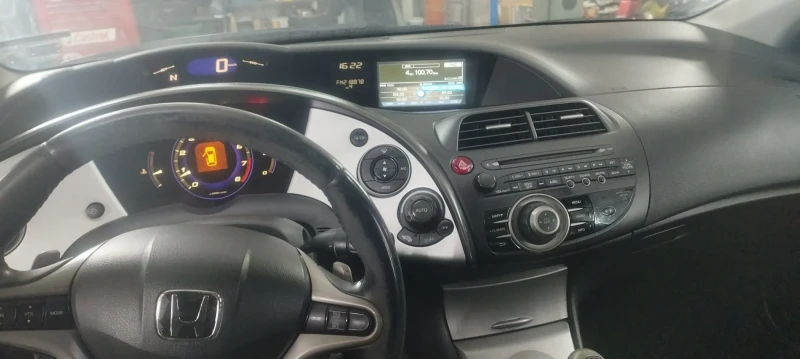 Honda Civic, снимка 8 - Автомобили и джипове - 53536660