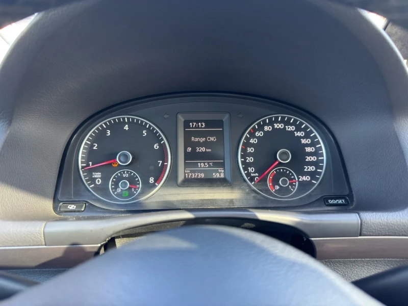 VW Touran 1.4 TSI - 14500 лв. - 90323600 | Car24.bg