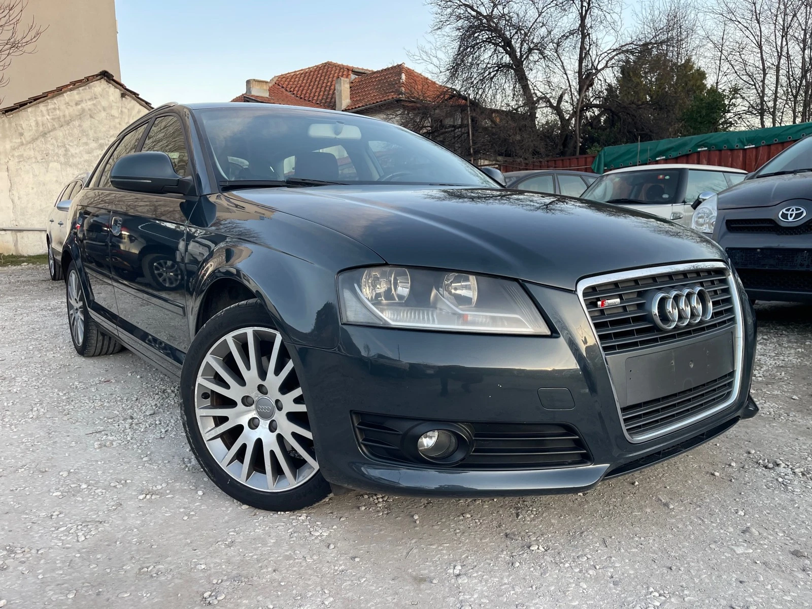 Audi A3 2.0TDI 170HP 6SK S-LINE SPORTBACK KLIMA NAVi 2011G - изображение 4